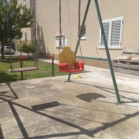 Apartman Maja Appartement Kaštela Buitenkant foto