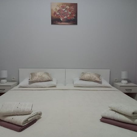 Apartman Maja Appartement Kaštela Buitenkant foto