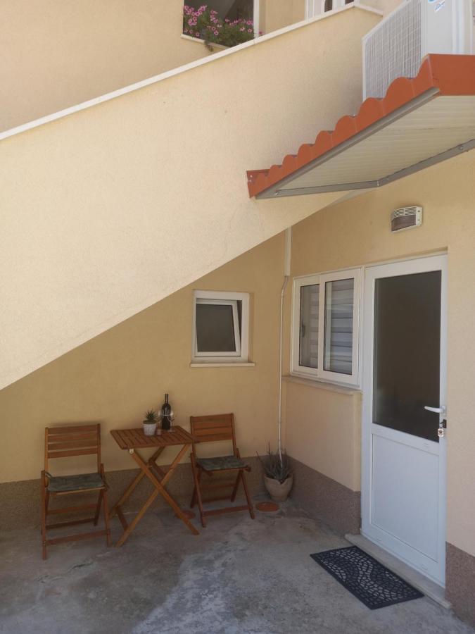 Apartman Maja Appartement Kaštela Buitenkant foto