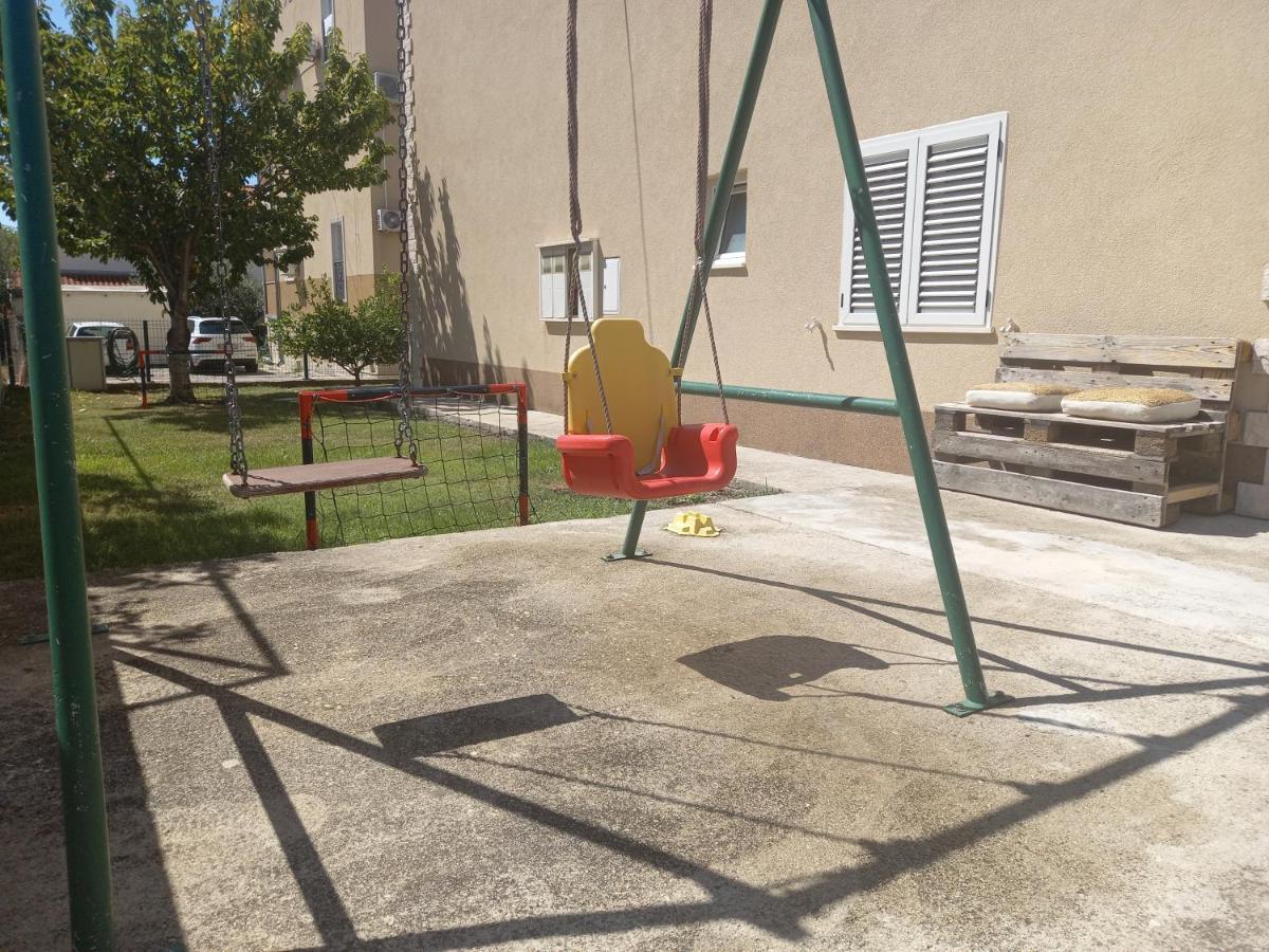 Apartman Maja Appartement Kaštela Buitenkant foto